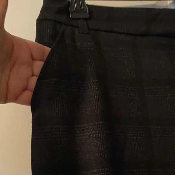 Wit & Wisdom Black Cropped Pants - Picture 3 of 7